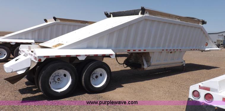 image for item H7007 2007 CTS BDT-40 belly dump trailer