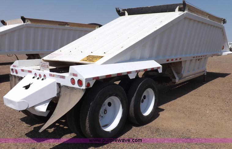 image for item H7007 2007 CTS BDT-40 belly dump trailer