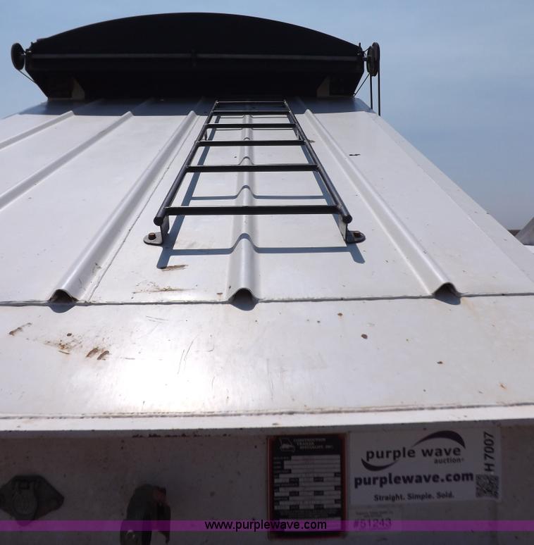 image for item H7007 2007 CTS BDT-40 belly dump trailer