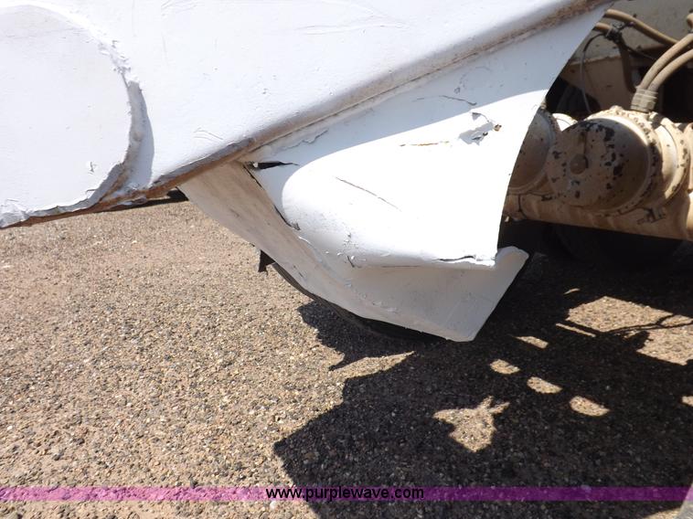 image for item H7007 2007 CTS BDT-40 belly dump trailer