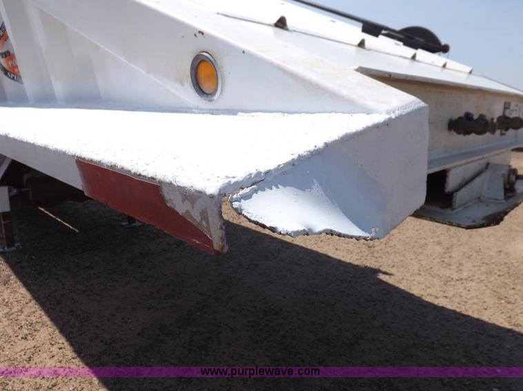 image for item H7007 2007 CTS BDT-40 belly dump trailer