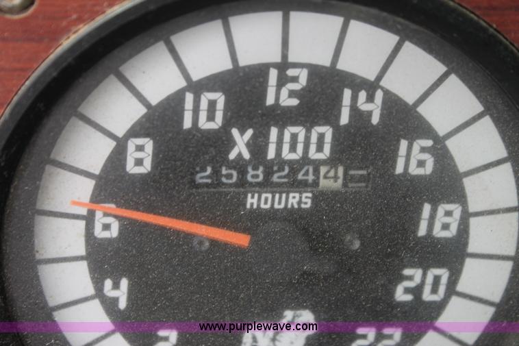 image for item H7390 1995 Mack CH613 Elite CL semi truck