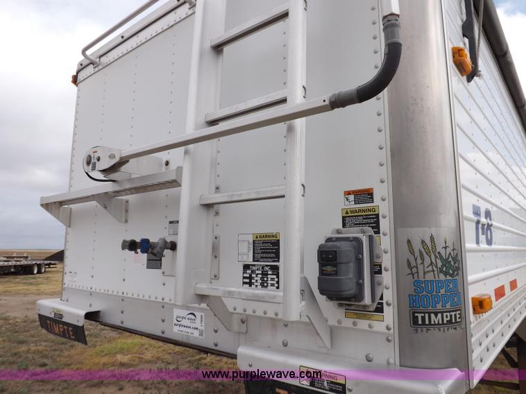 image for item I7688 2007 Timpte Super Hopper grain trailer