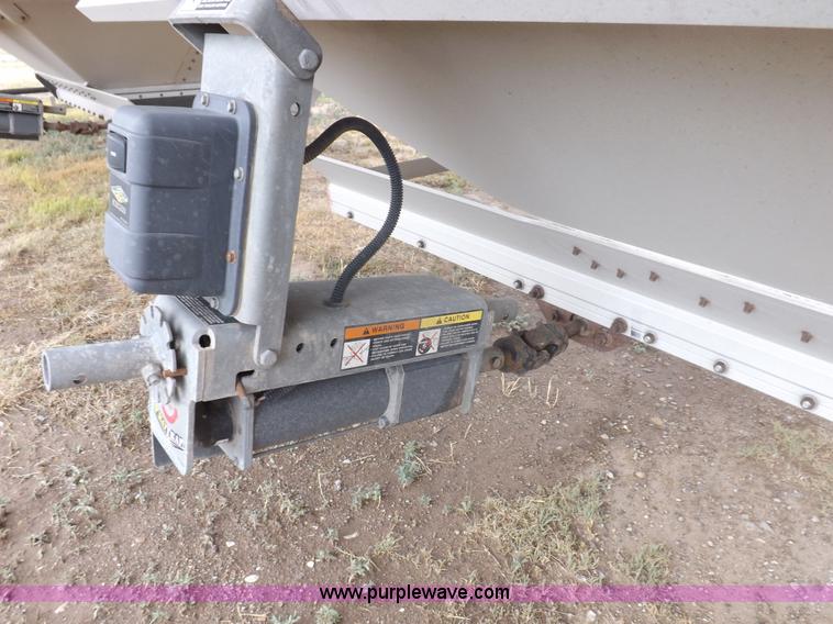 image for item I7688 2007 Timpte Super Hopper grain trailer