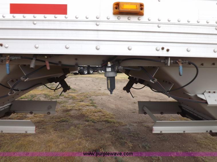 image for item I7688 2007 Timpte Super Hopper grain trailer