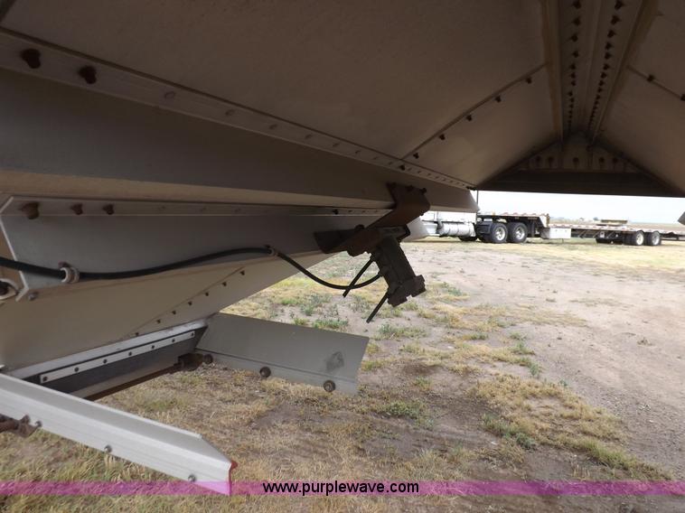 image for item I7688 2007 Timpte Super Hopper grain trailer