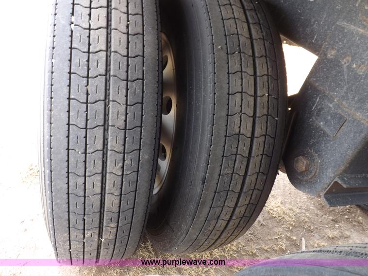 image for item I7688 2007 Timpte Super Hopper grain trailer