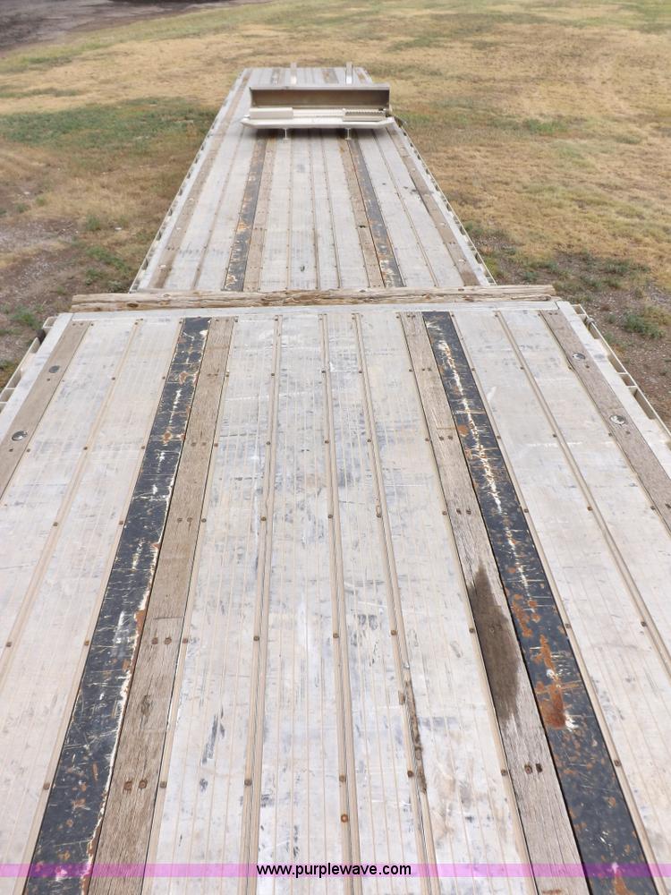 image for item I7689 2003 Transcraft Eagle step deck trailer