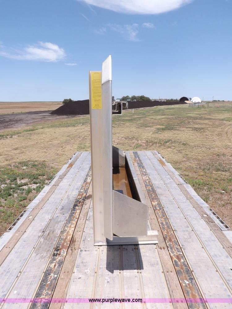 image for item I7689 2003 Transcraft Eagle step deck trailer