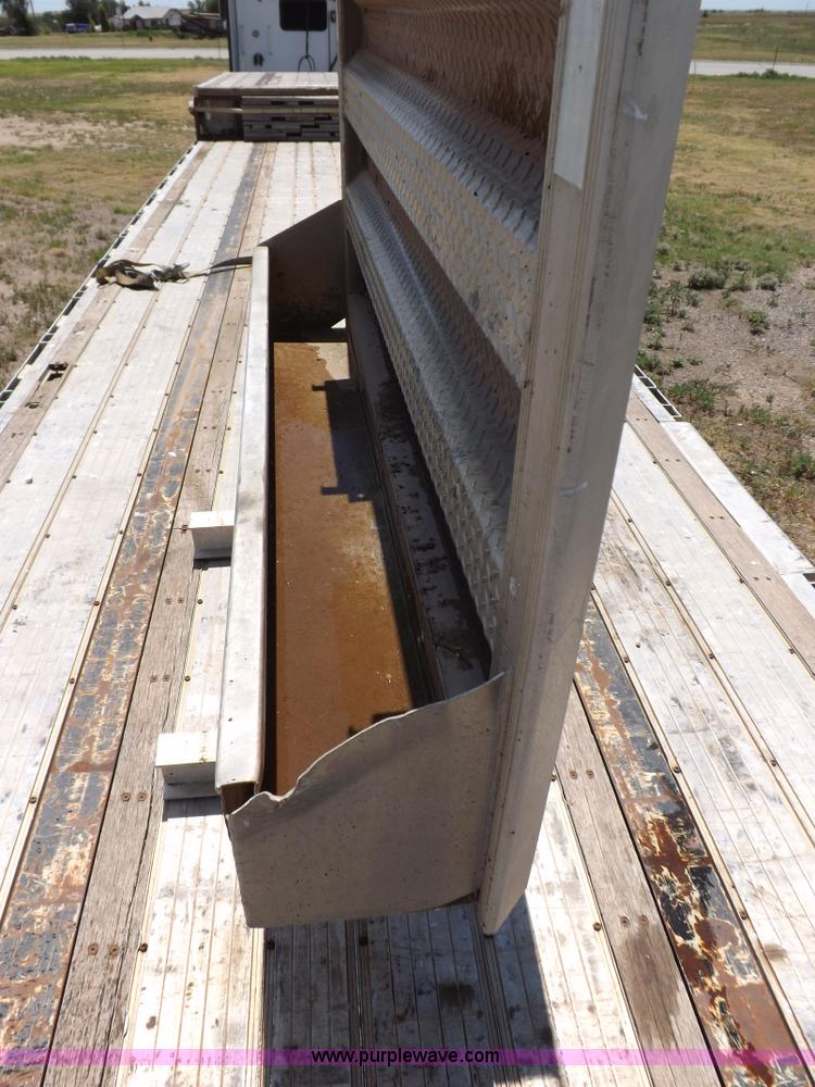 image for item I7689 2003 Transcraft Eagle step deck trailer