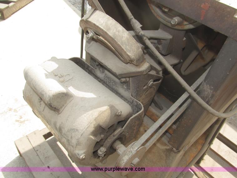 image for item AE9466 1974 Sears Roebuck 10" table saw