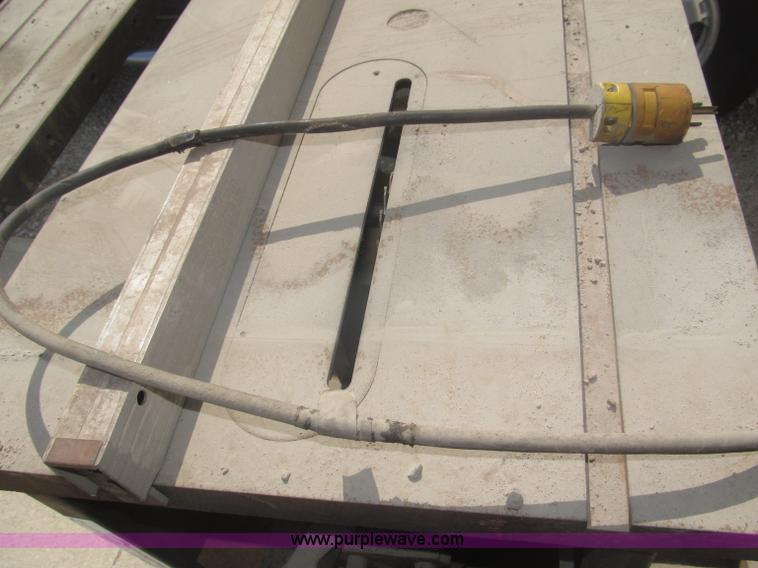 image for item AE9466 1974 Sears Roebuck 10" table saw