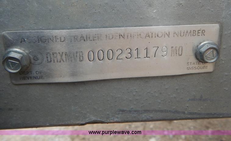 image for item AE9861 Two personal watercrafts and trailer