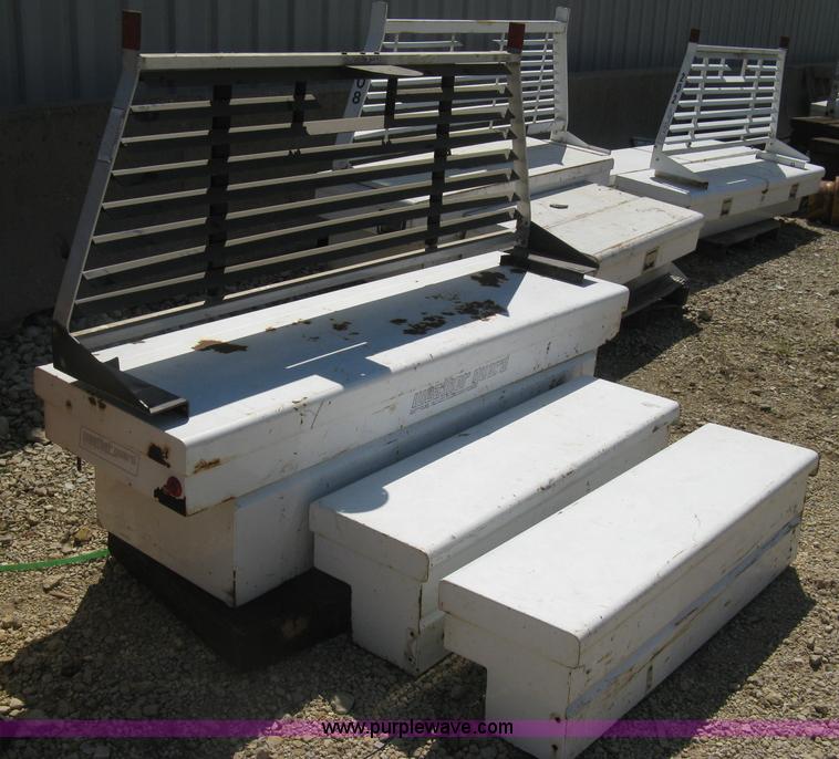 image for item AN9683 Headache rack and toolboxes