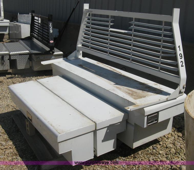 image for item AN9684 Headache rack and toolboxes