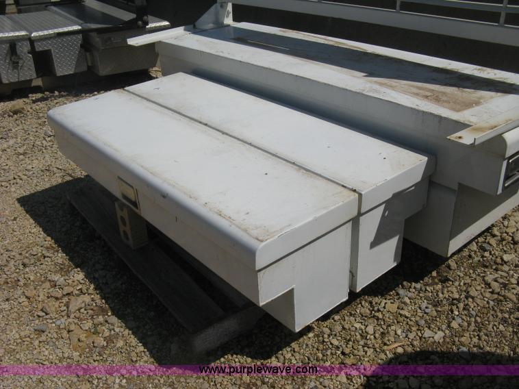 image for item AN9684 Headache rack and toolboxes