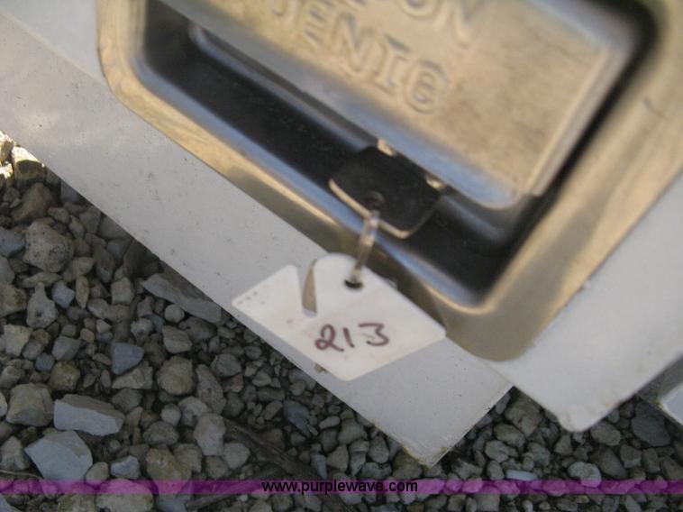 image for item AN9684 Headache rack and toolboxes