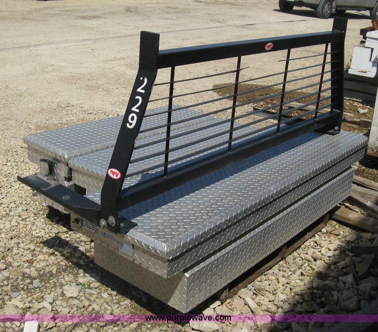 image for item AN9685 Headache rack and toolboxes