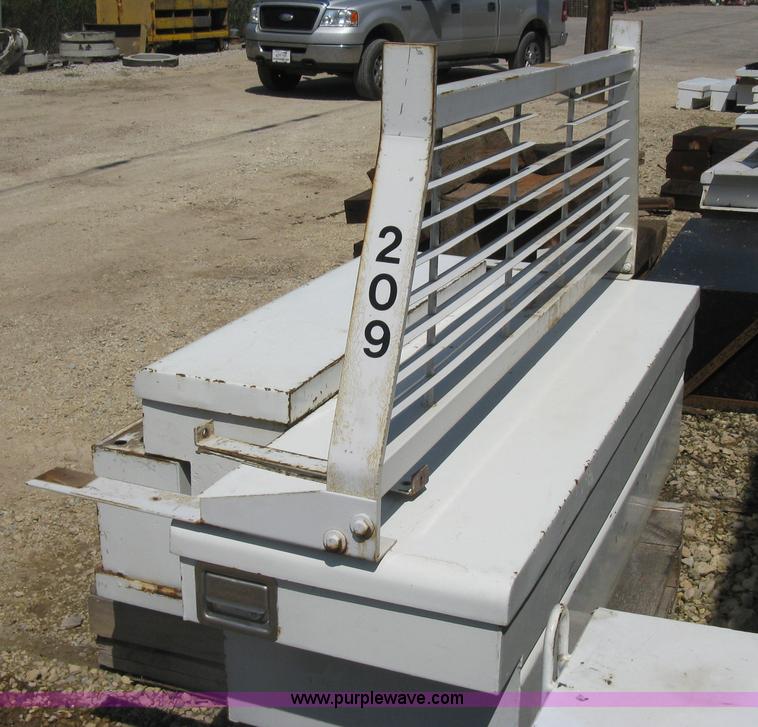 image for item AN9686 Headache rack and toolboxes