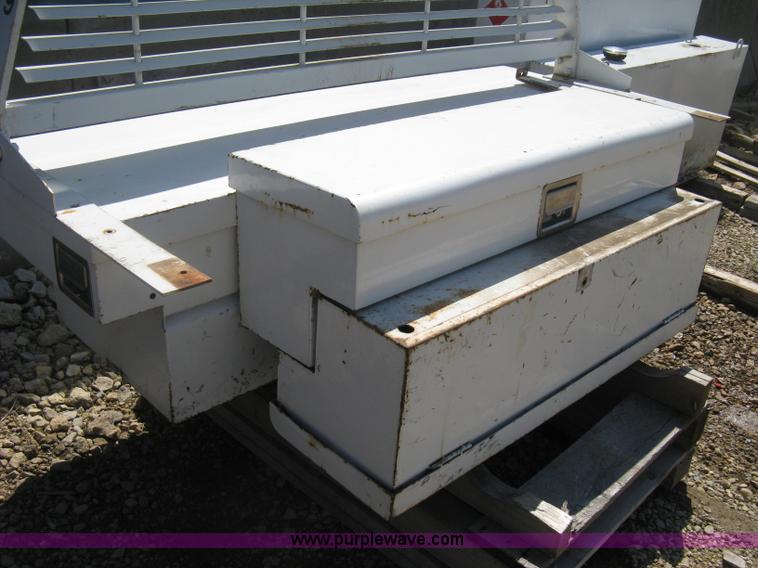 image for item AN9686 Headache rack and toolboxes