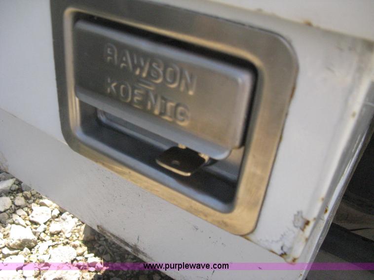 image for item AN9686 Headache rack and toolboxes