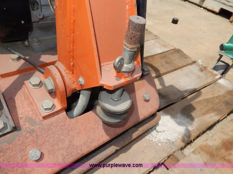 image for item AS9257 Plate compactor