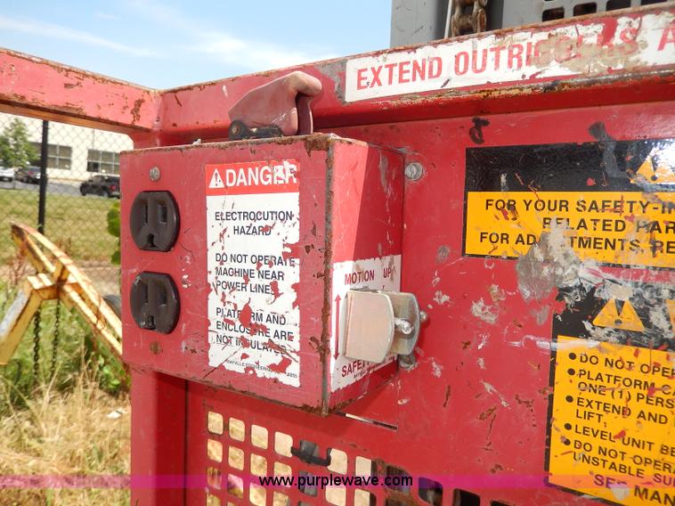 image for item AS9267 Handy Herman 24' manlift