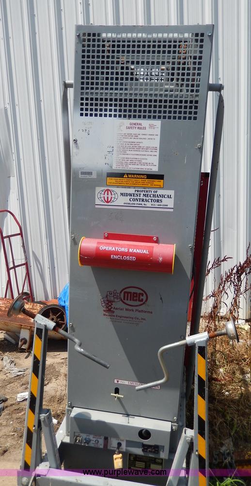 image for item AS9268 Handy Herman 24' manlift