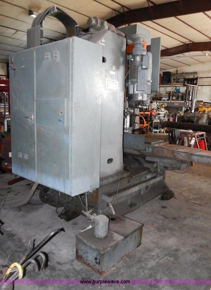 image for item AW9242 1984 Monarch Cortland VMC-45 mill