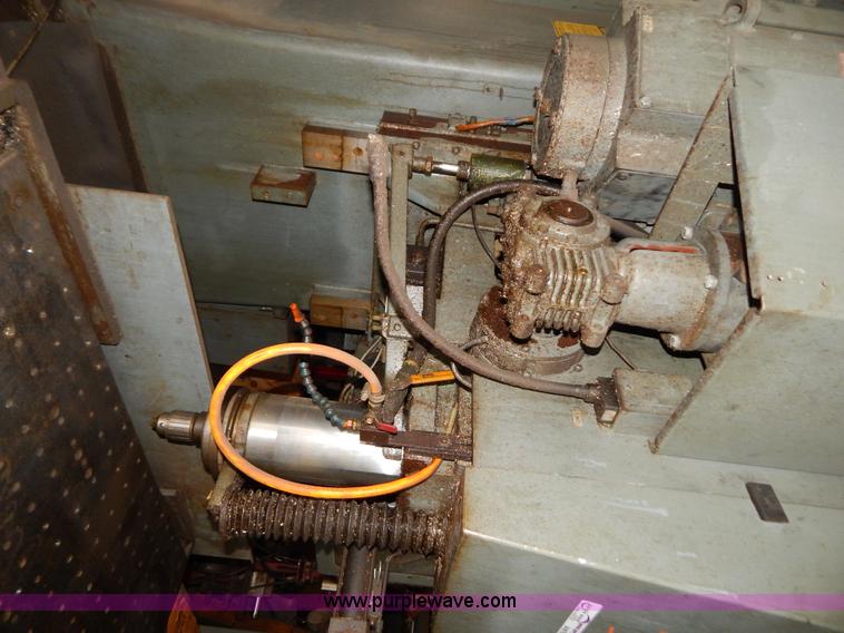 image for item AW9242 1984 Monarch Cortland VMC-45 mill