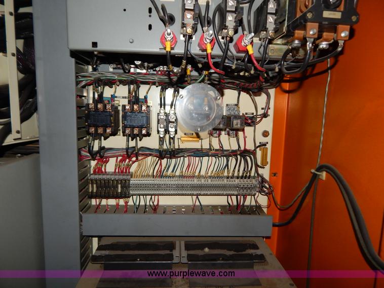 image for item AW9242 1984 Monarch Cortland VMC-45 mill