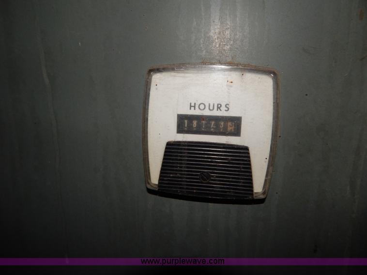 image for item AW9242 1984 Monarch Cortland VMC-45 mill