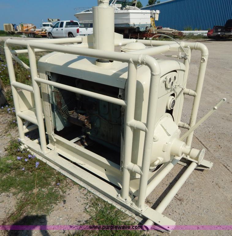 image for item AW9246 Detroit 471 power unit