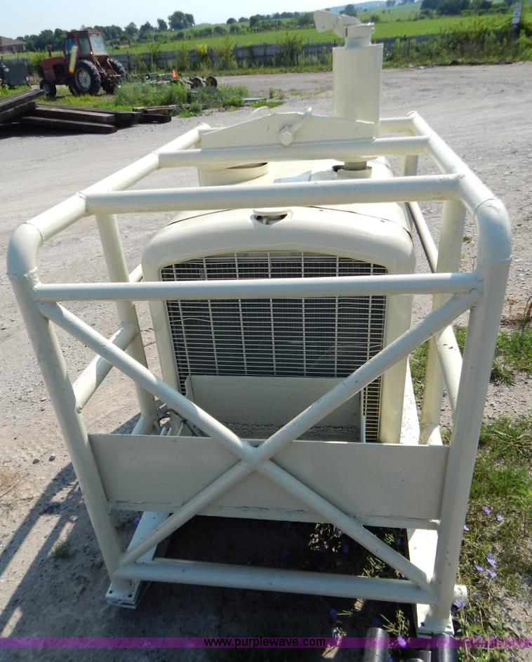 image for item AW9246 Detroit 471 power unit