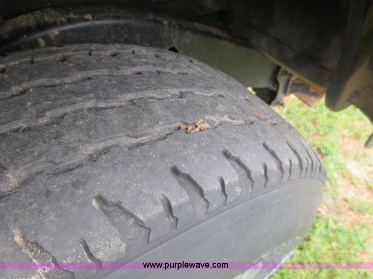 image for item D5959 1993 Jeep Wrangler Sahara SUV