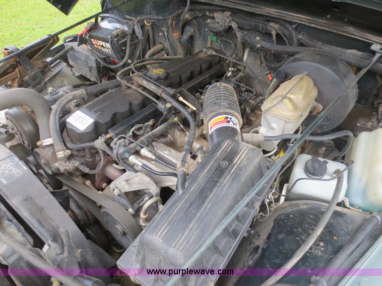 image for item D5959 1993 Jeep Wrangler Sahara SUV