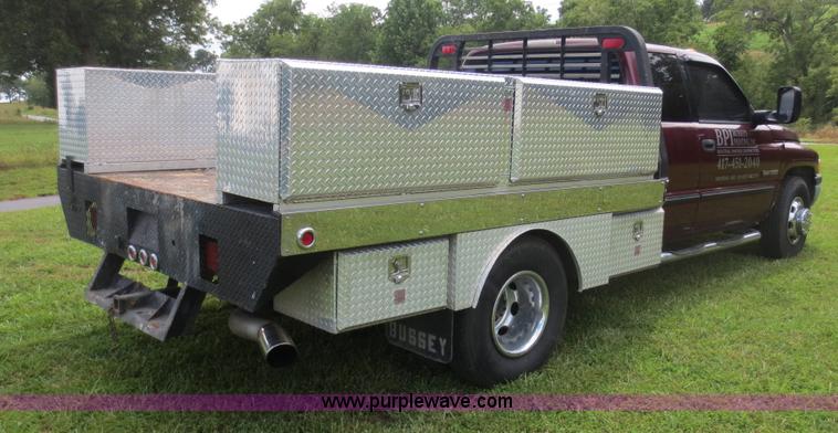 image for item D5960 2000 Dodge Ram 3500 Quad Cab utility truck