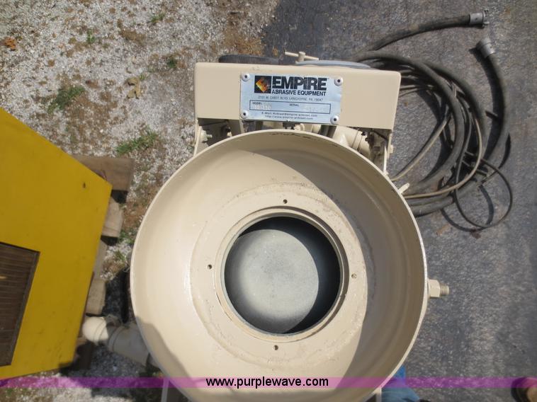 image for item D5961 Empire Safe Strip portable soda blast machine