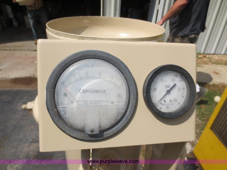 image for item D5961 Empire Safe Strip portable soda blast machine