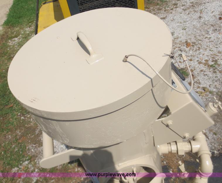 image for item D5961 Empire Safe Strip portable soda blast machine