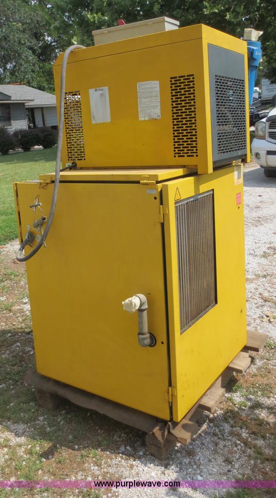image for item D5962 1999 Kaeser SK19 screw compressor
