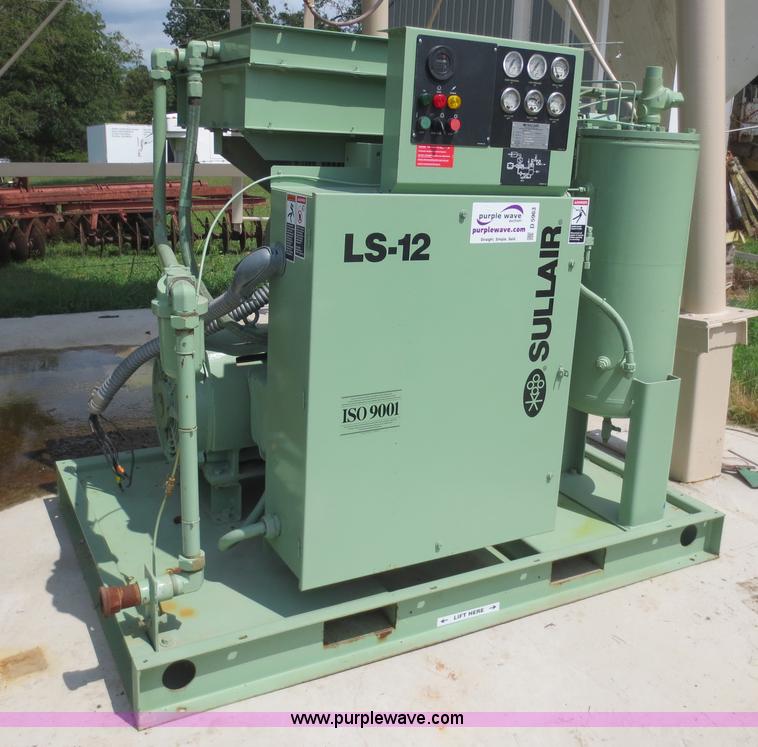image for item D5963 1998 Sullair LS-12 screw air compressor