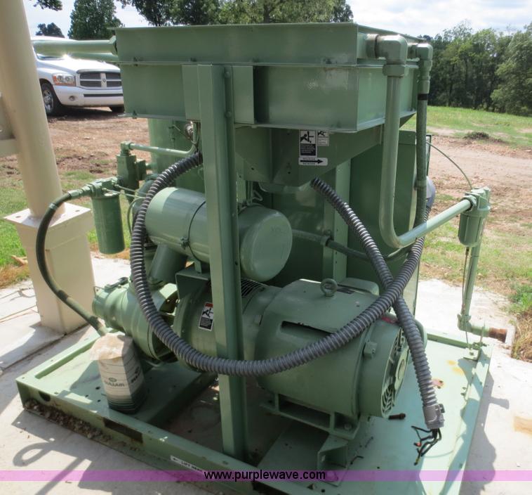 image for item D5963 1998 Sullair LS-12 screw air compressor