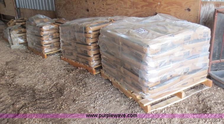 image for item D5964 Approximately 163 bags of sodium bicarbonate