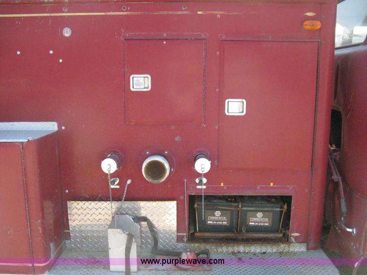 image for item D8475 1969 Ford 1000 Super Duty firetruck