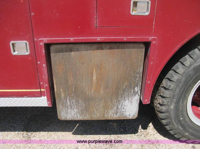 image for item D8475 1969 Ford 1000 Super Duty firetruck