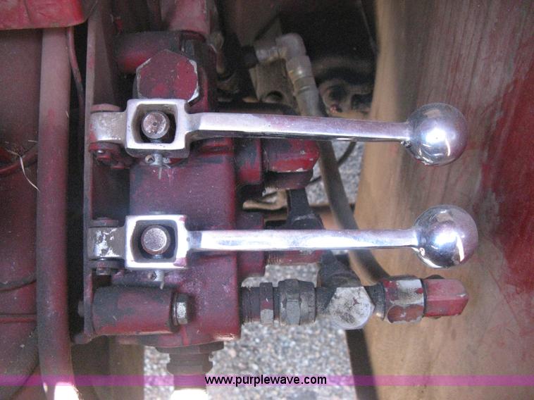 image for item D8475 1969 Ford 1000 Super Duty firetruck