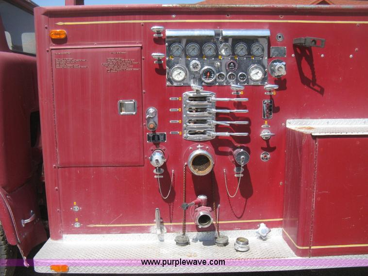 image for item D8475 1969 Ford 1000 Super Duty firetruck