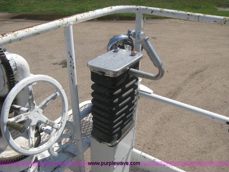 image for item D8475 1969 Ford 1000 Super Duty firetruck