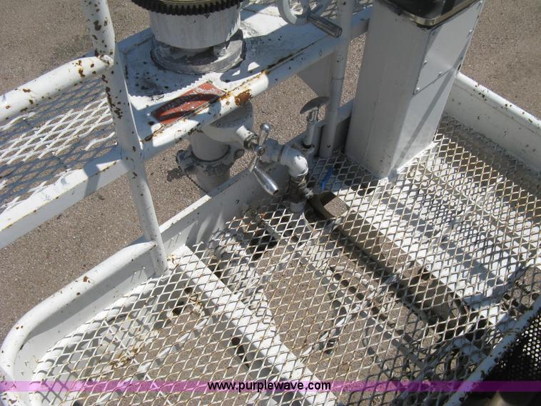 image for item D8475 1969 Ford 1000 Super Duty firetruck